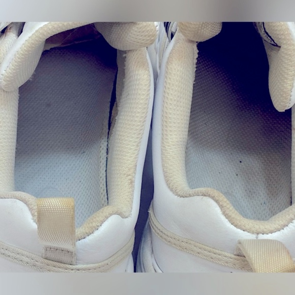 Fila Women's Fast Charge Casual Chunky Sneakers size 8.5 "White/Navy/Red" - Picture 9 of 12